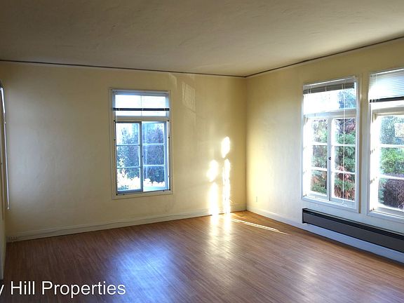 5th image of 882 Cleveland St APT 37