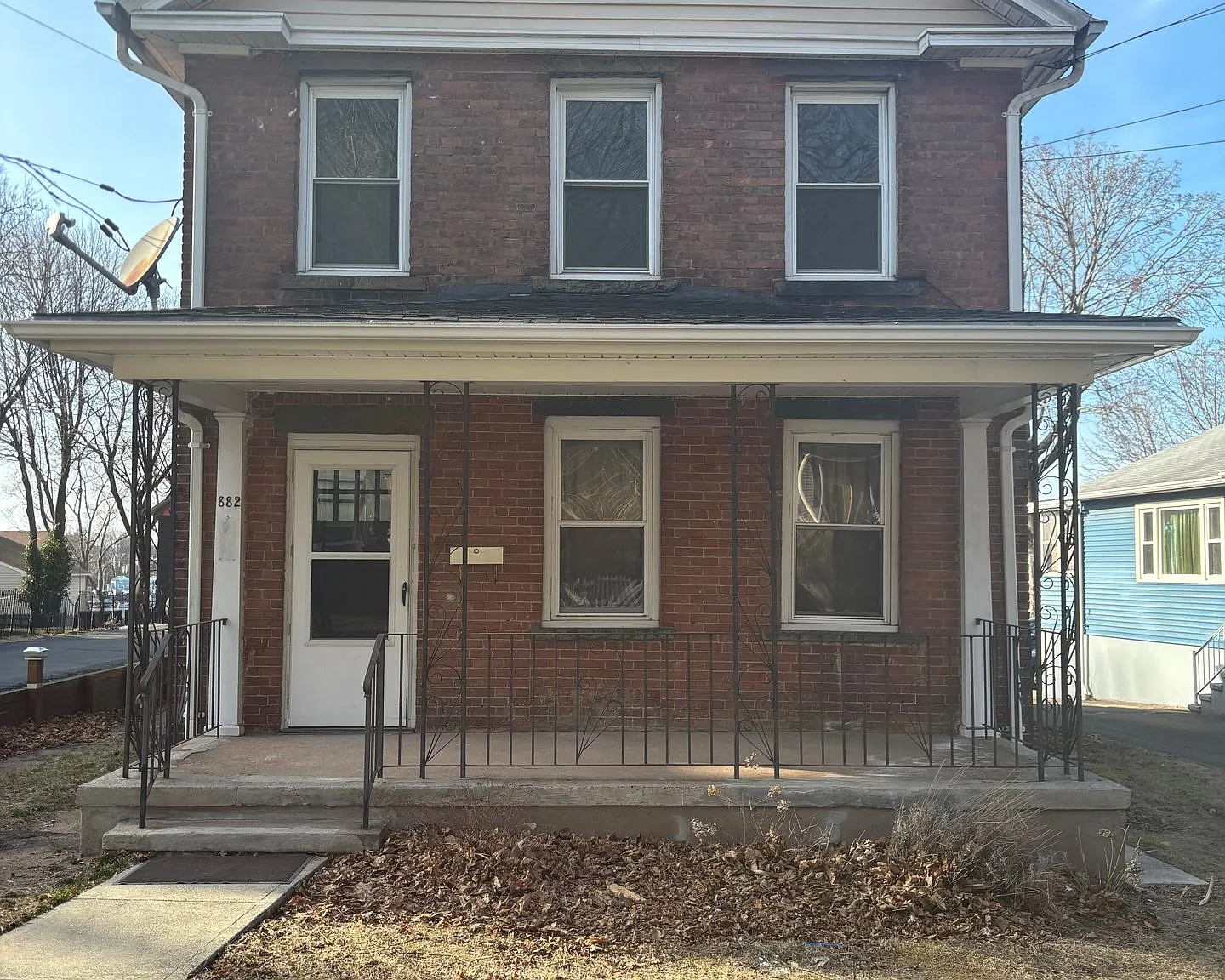 882 Quinnipiac Ave — Photo 2