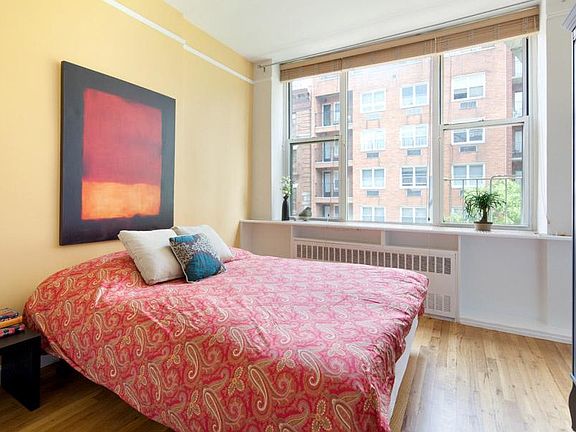 2nd image of 238 E 84th St APT 4A