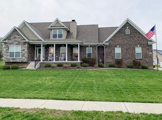 370 Cedar Place Dr, Shepherdsville, KY 40165