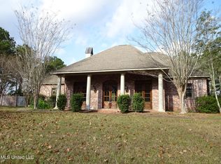 132 Livingston Dr, Madison, MS 39110