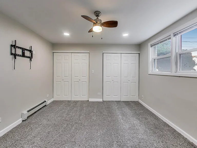 1086 N Northwest Hwy #G — Photo 10