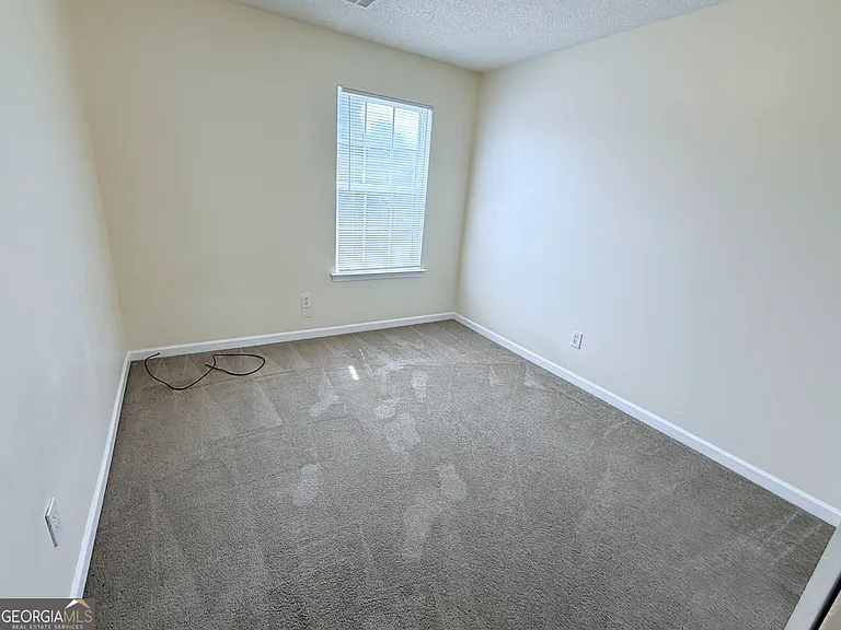 7232 April Ct — Photo 11