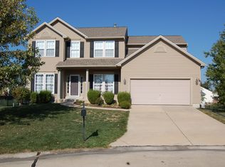 719 Brook Manor Ct, Lake Saint Louis, MO 63367
