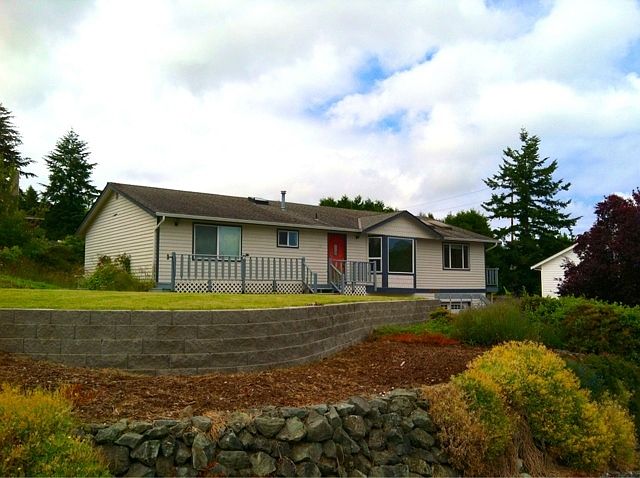 1st image of 2021 Baymont Dr