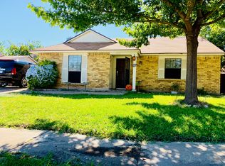 6924 Sunflower Cir S, Fort Worth, TX 76120