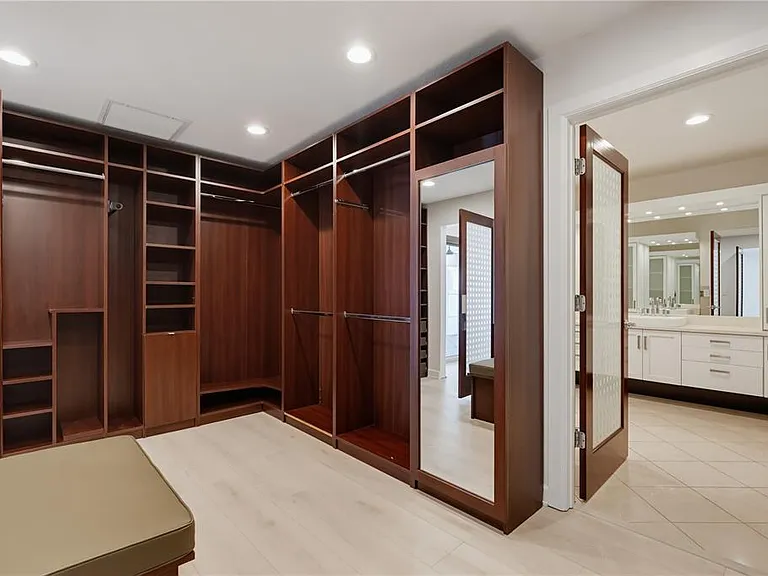24 Adalia Ave — Photo 45