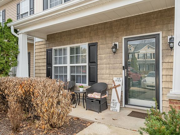 4th image of 284 Meigs Dr APT J68