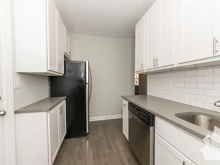 4549 N Leavitt St #3 — Photo 8
