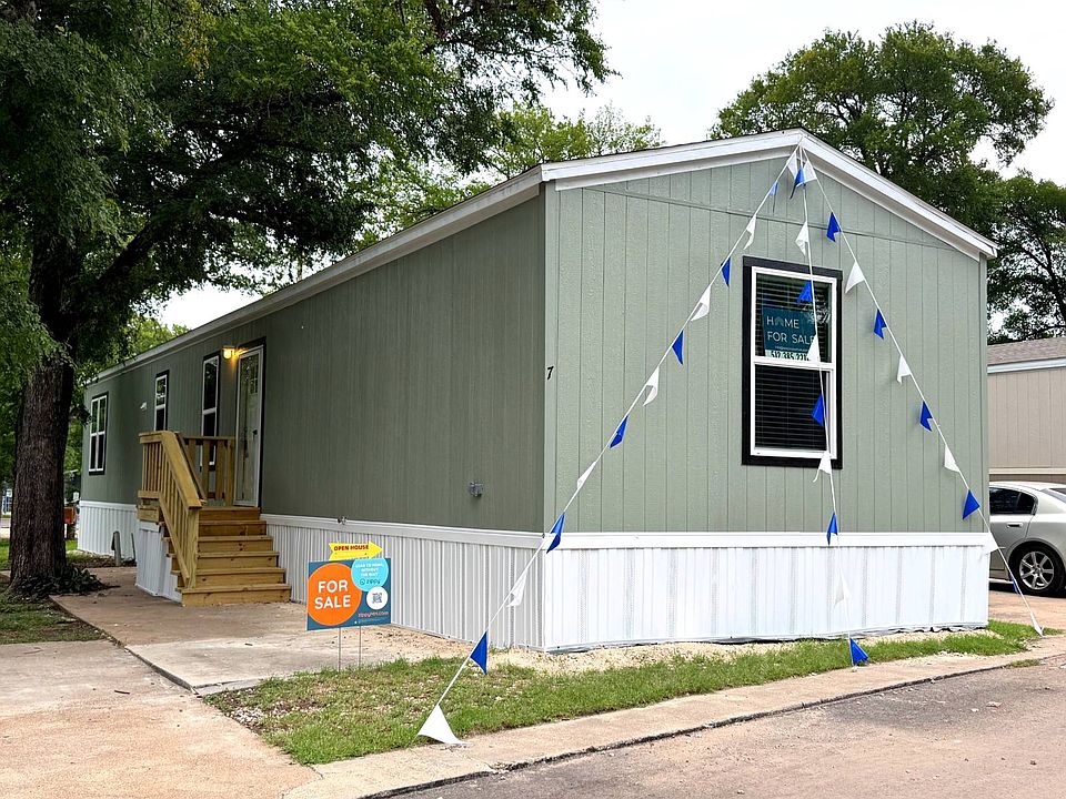 1st image of 7 Yucca Dr