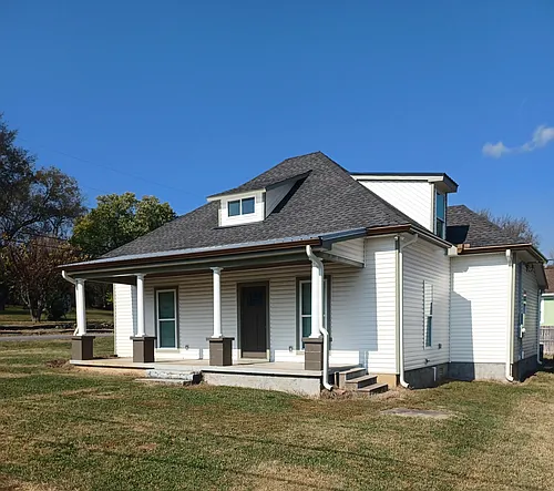 223 Cornwell Ave #1 Photo 1