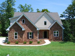 118 Laurel Rdg, Forsyth, GA 31029