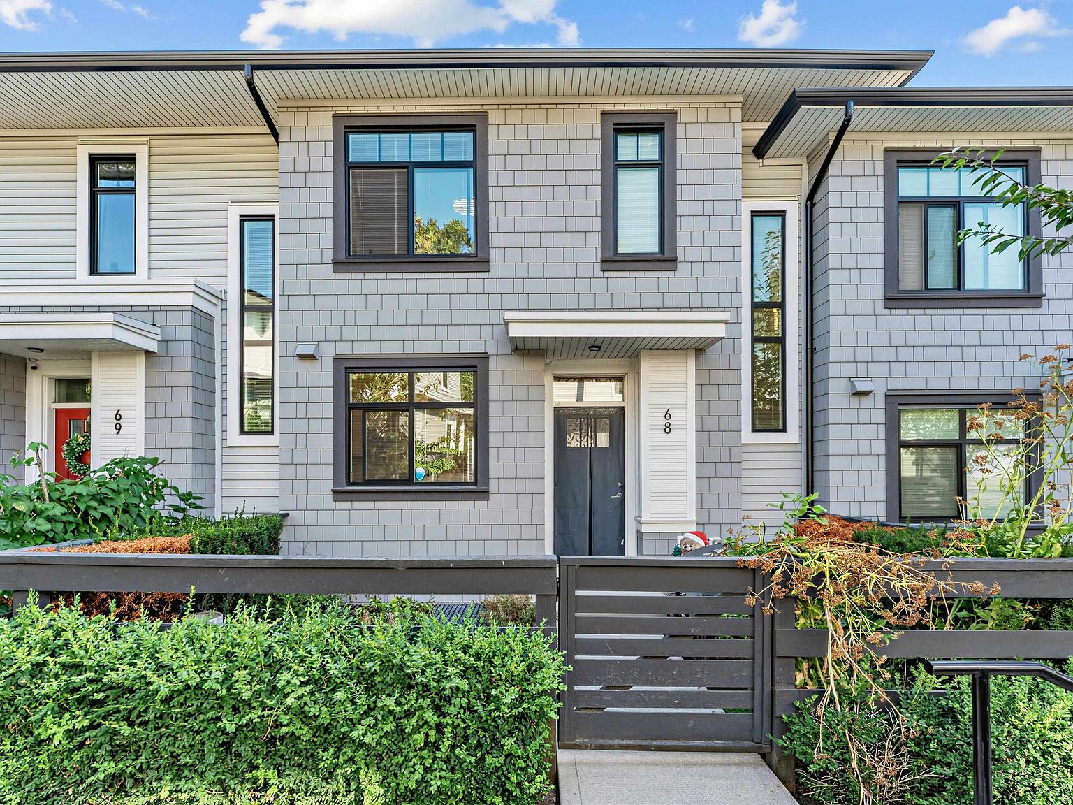 15255 Sitka Dr #68 — Coyote Creek Golf & Country Club