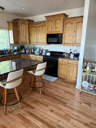 625 S Edgewood Dr E — Photo 43