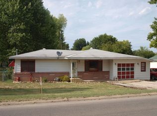 505 E 1st St, Mountain Home, AR 72653