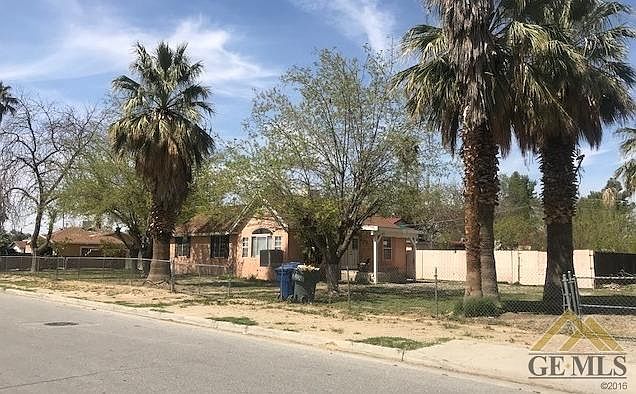 2nd image of 320 Malibar Ave