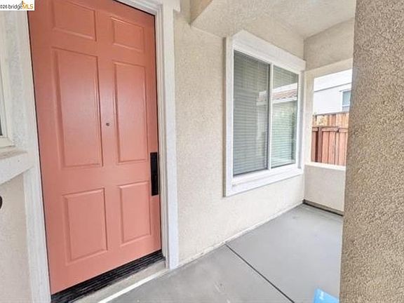 4th image of 2691 Presidio Dr