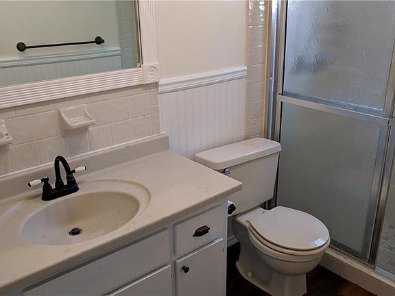 5th image of 5020 Barcelona Ave