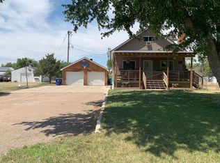 4804 Rodeo Rd, North Platte, NE 69101