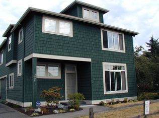 3920 Meadow Ave N, Renton, WA 98056