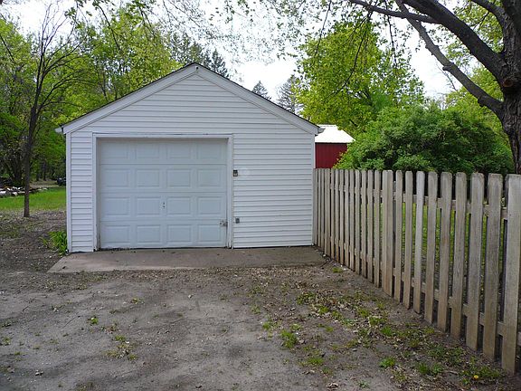 4th image of 30950 Frontage Rd