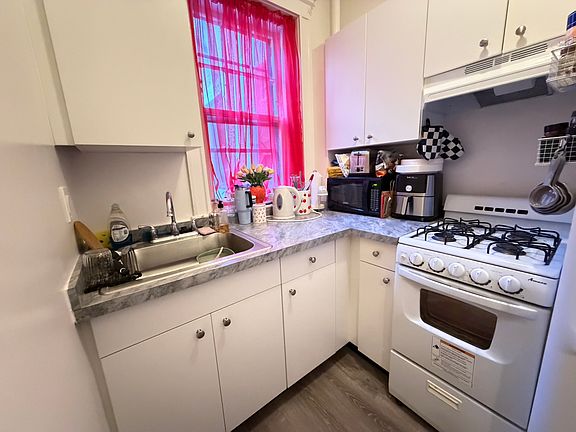3rd image of 311 Allston St APT 9
