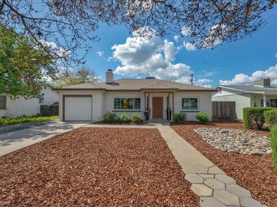 250 Oxford Ave, Clovis, CA, 93612