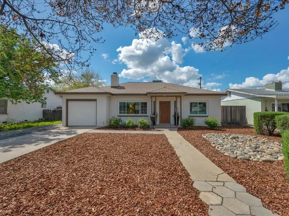 250 Oxford Ave, Clovis, CA 93612