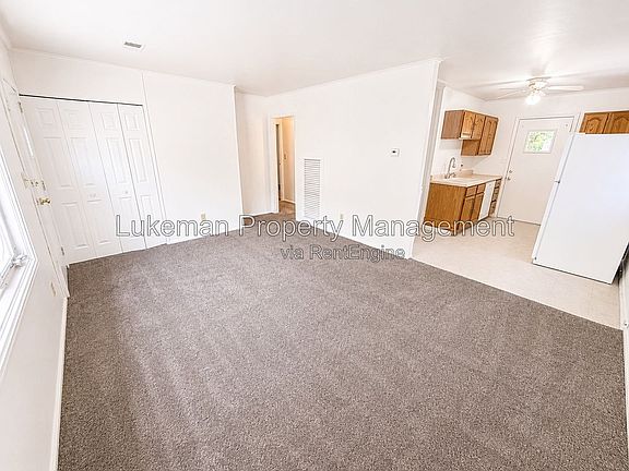 3rd image of 3006 Nellbert St
