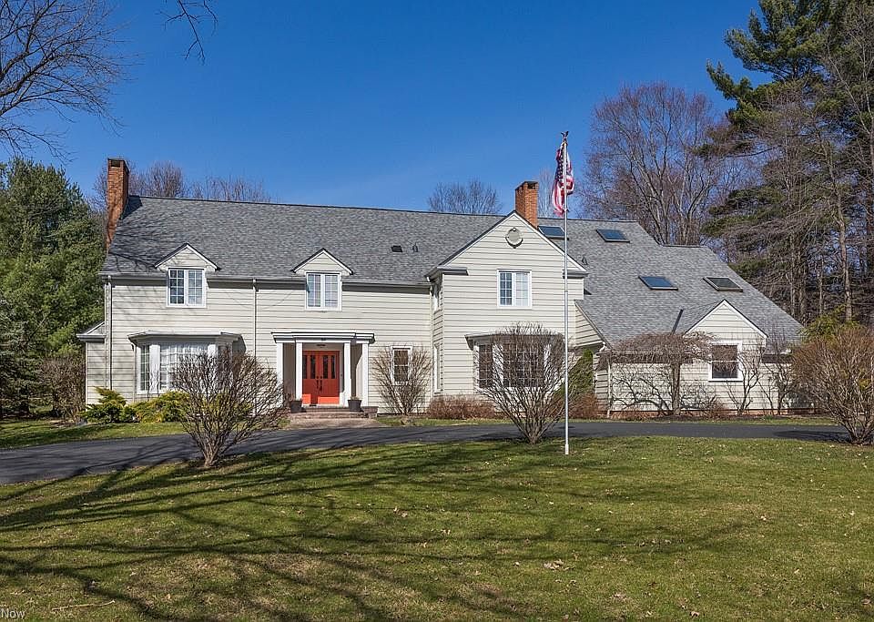 1st image of 5885 Briarhill Dr