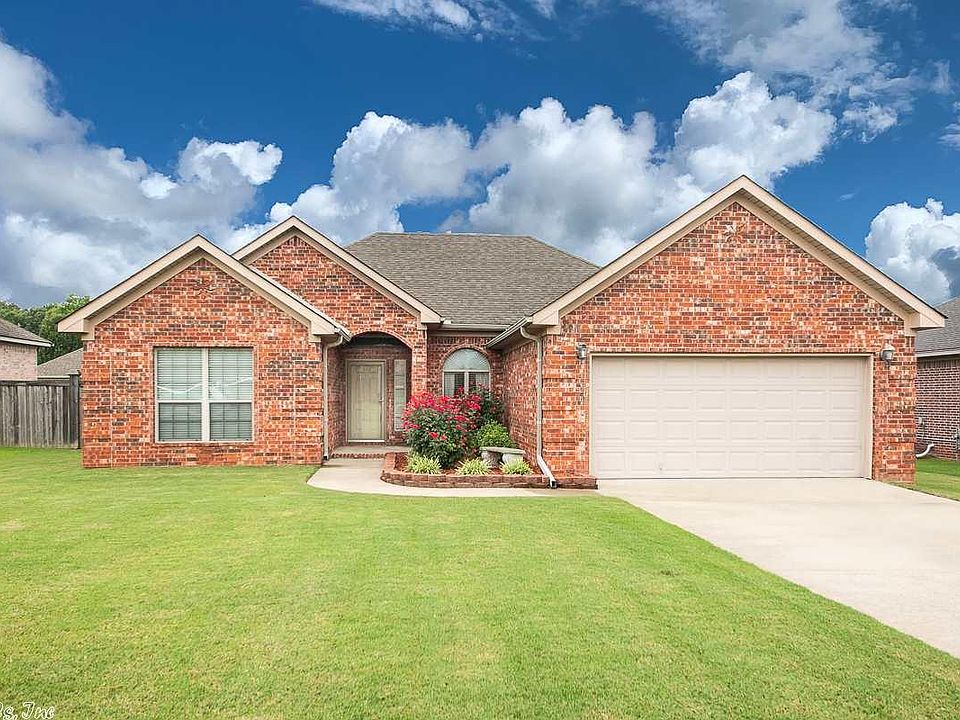 1st image of 1809 Reveille Cir