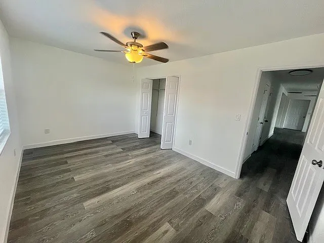 705 E Virginia Ave — Photo 16