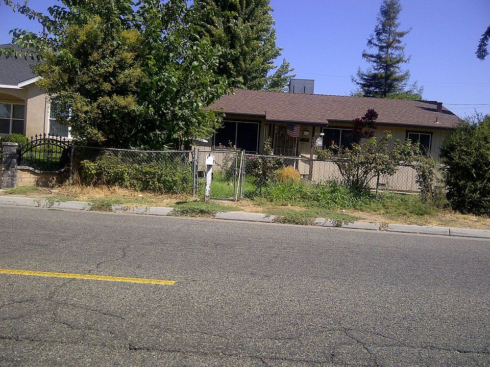 1st image of 398 W Petunia St