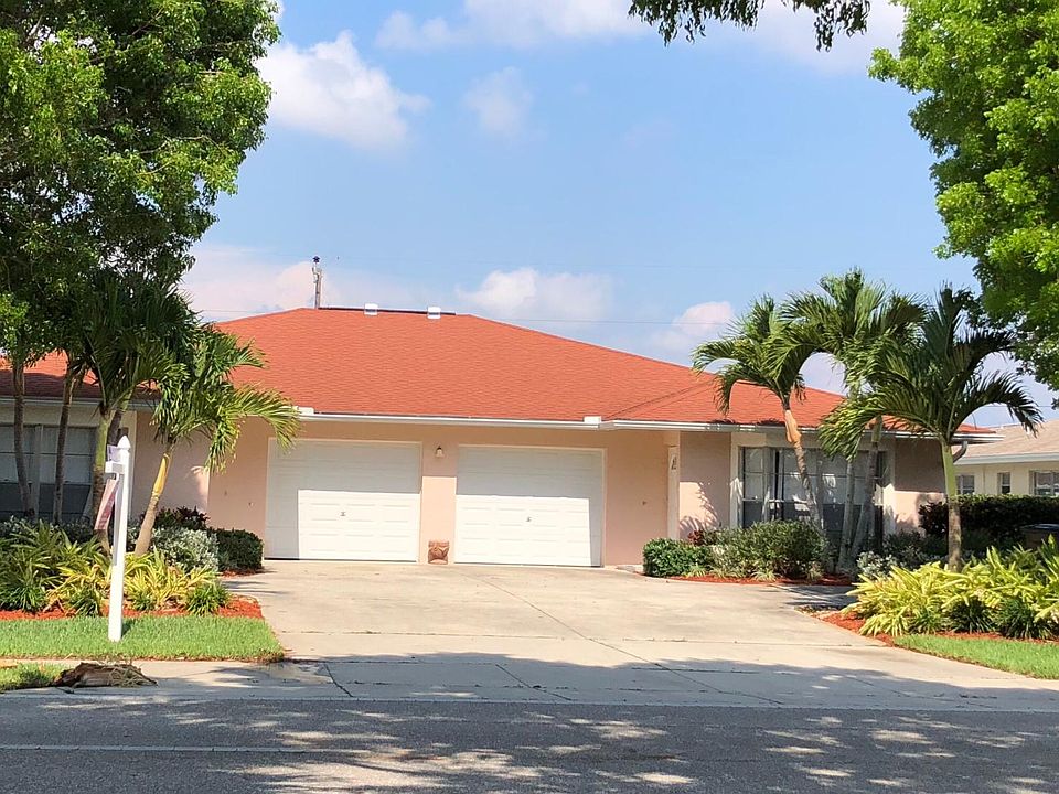 3633 Country Club Blvd, Cape Coral, FL 33904