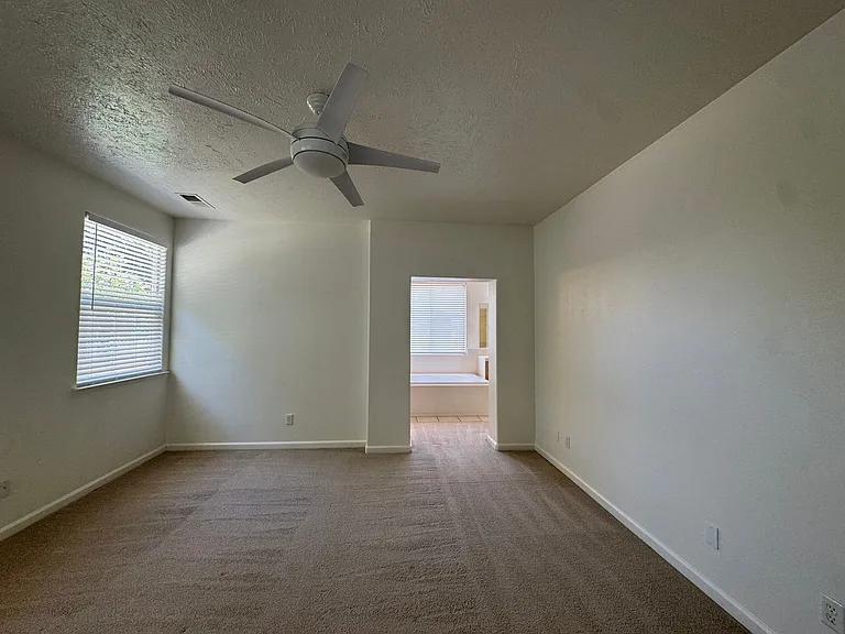 5781 E Kaviland Ave — Photo 15
