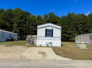 1017 Crystal Blvd, Selma, NC 27576