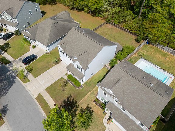 3rd image of 2126 Colson Ln