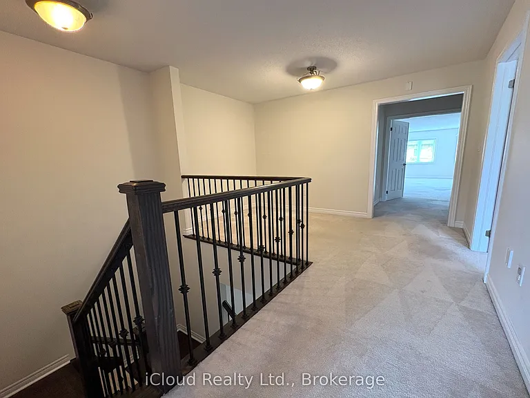 2466 Village Cmn — Photo 23
