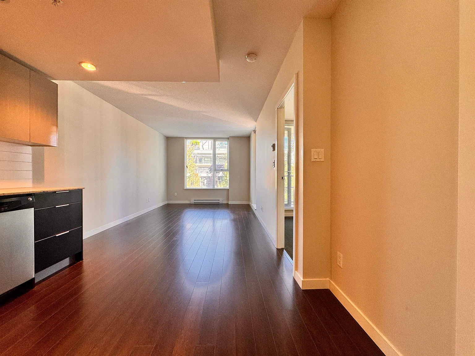 1 bed, 615 sqft, $2,500 — Photo 4