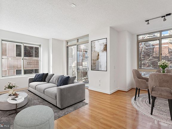 2nd image of 820 N Pollard St APT 403