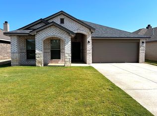 2016 142nd St, Lubbock, TX 79423
