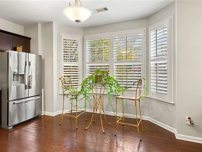 4324 Laurel Creek Ct SE — Photo 8
