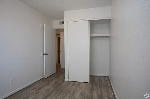 Mountain Lakes Apartments Photo 1