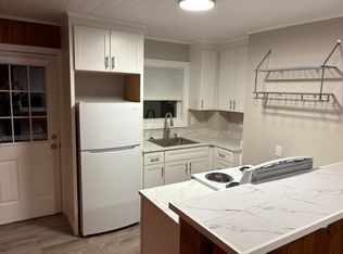 143 Seaside Ave #B, Saco, ME 04072