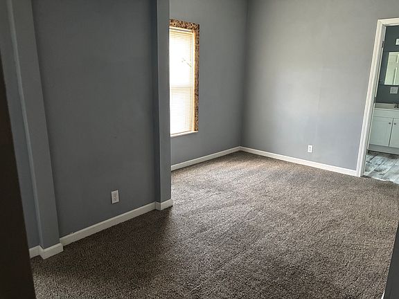 4th image of 214 8th St APT 2