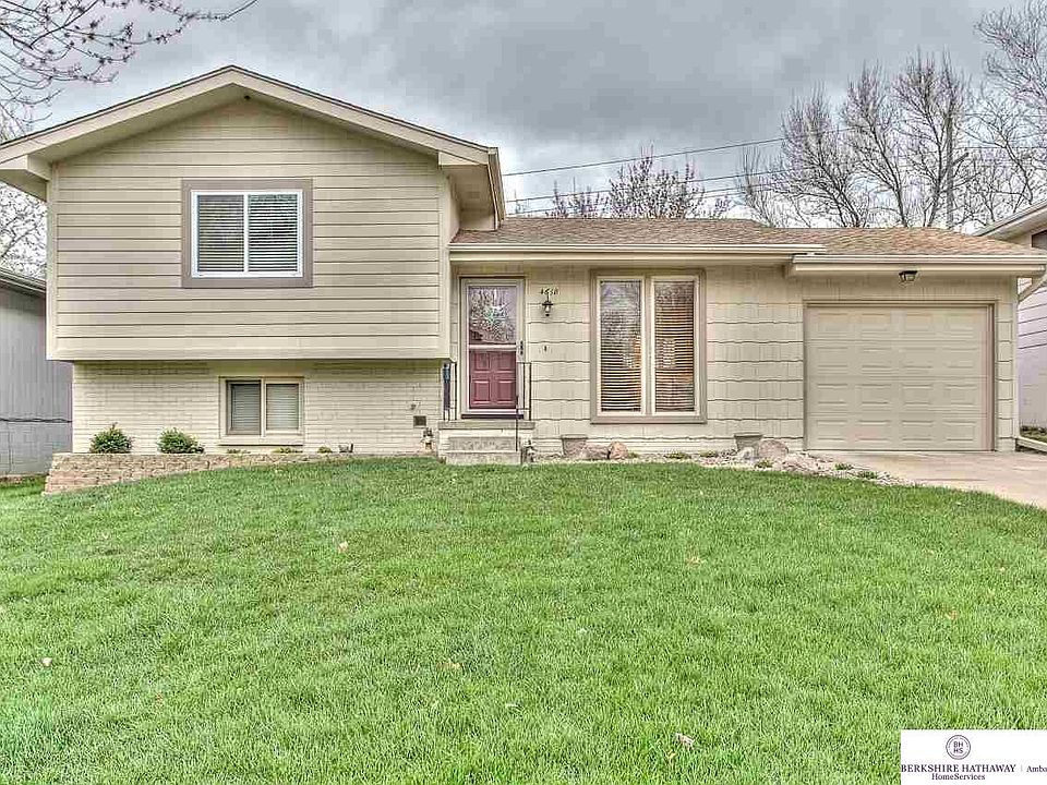1st image of 4618 N 131st St