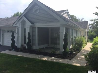 61 Glen Dr, Ridge, NY, 11961