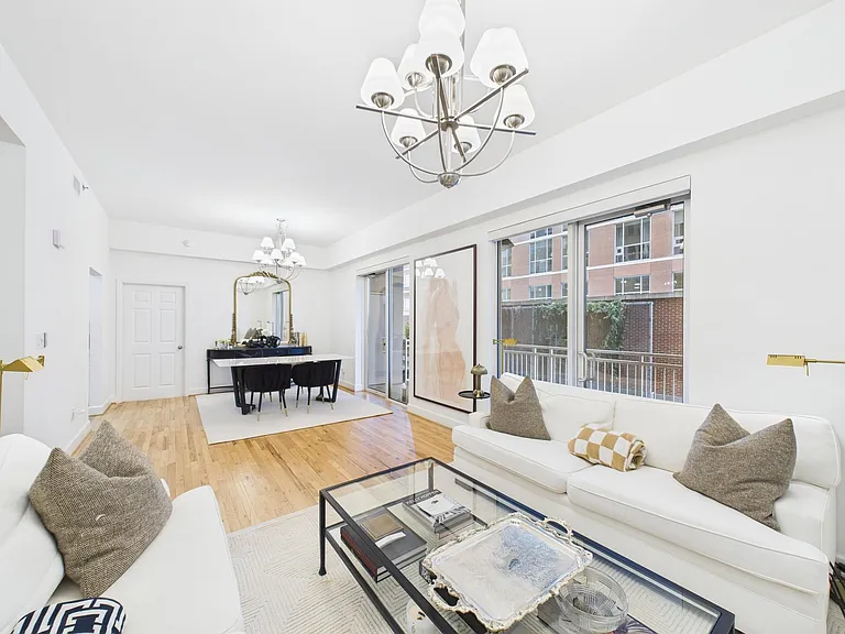 2520 Robinhood St #506 — Photo 11