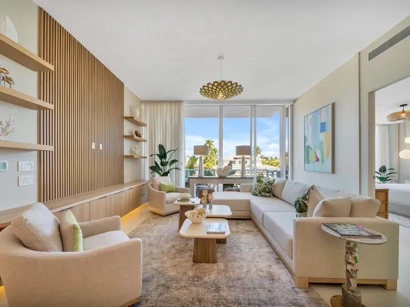 2311 SE 17th Street #202, Fort Lauderdale, FL 33316