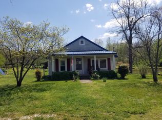 1095 Topsy Store Rd, Waynesboro, TN 38485